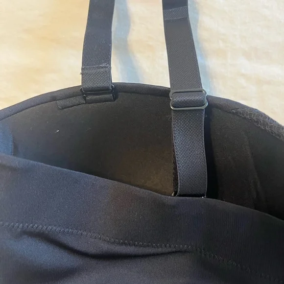 Black Convertible Strapless Bra - Picture 5 of 5